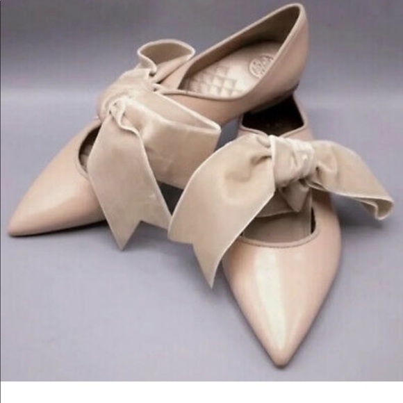 Tory Burch Clara Flat - Picture 1 of 4